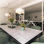 Hébergement de vacances 4 Star In Vaeggerlose *