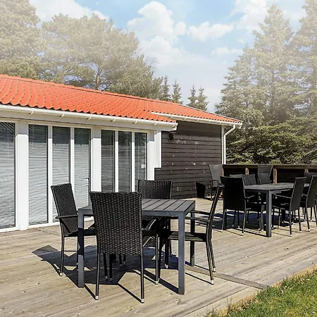 4 Star In Vaeggerlose Feriehus *
