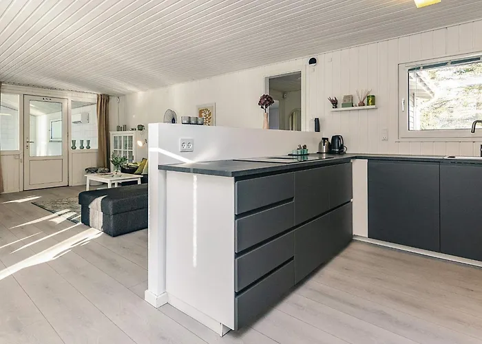4 Star In Vaeggerlose Feriehus *