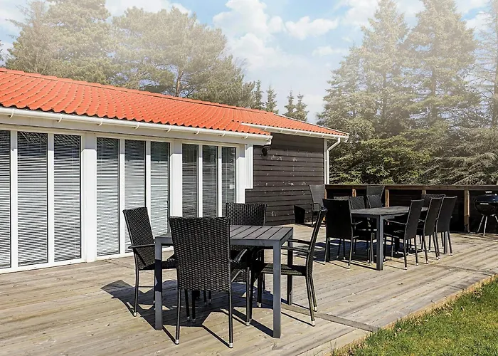 4 Star In Vaeggerlose Feriehus *